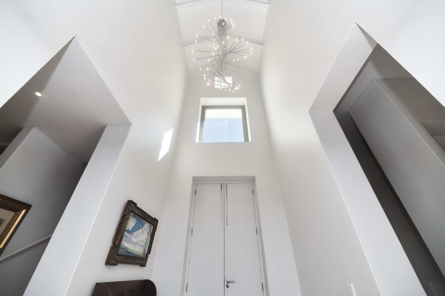 3 Bedroom Property for Sale in Fernkloof Estate Western Cape